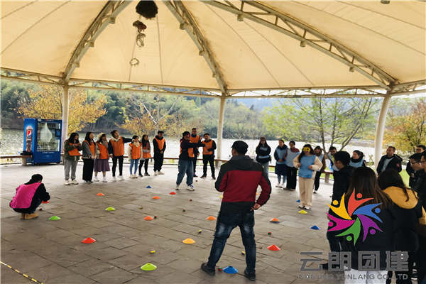 南京拓展訓(xùn)練公司——江寧水務(wù)局團(tuán)建活動(dòng)