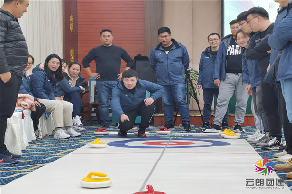 南京室內(nèi)新型拓展活動