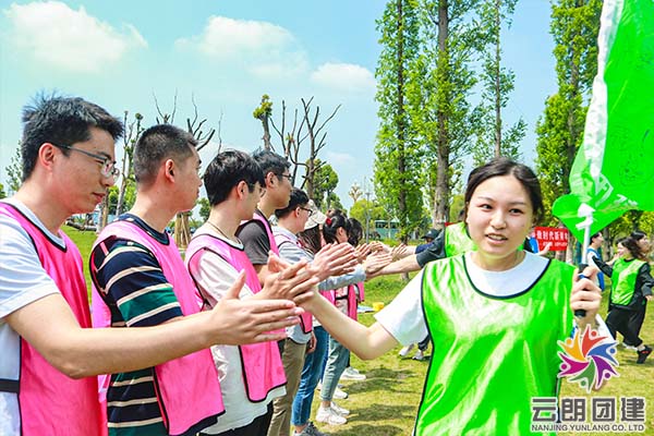 南京團建活動——成套五四團支部活動
